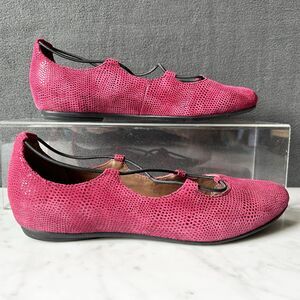 Earthies Essem Burgundy Suede Reptile Print Leather Ballet Flats-Women's Size 9